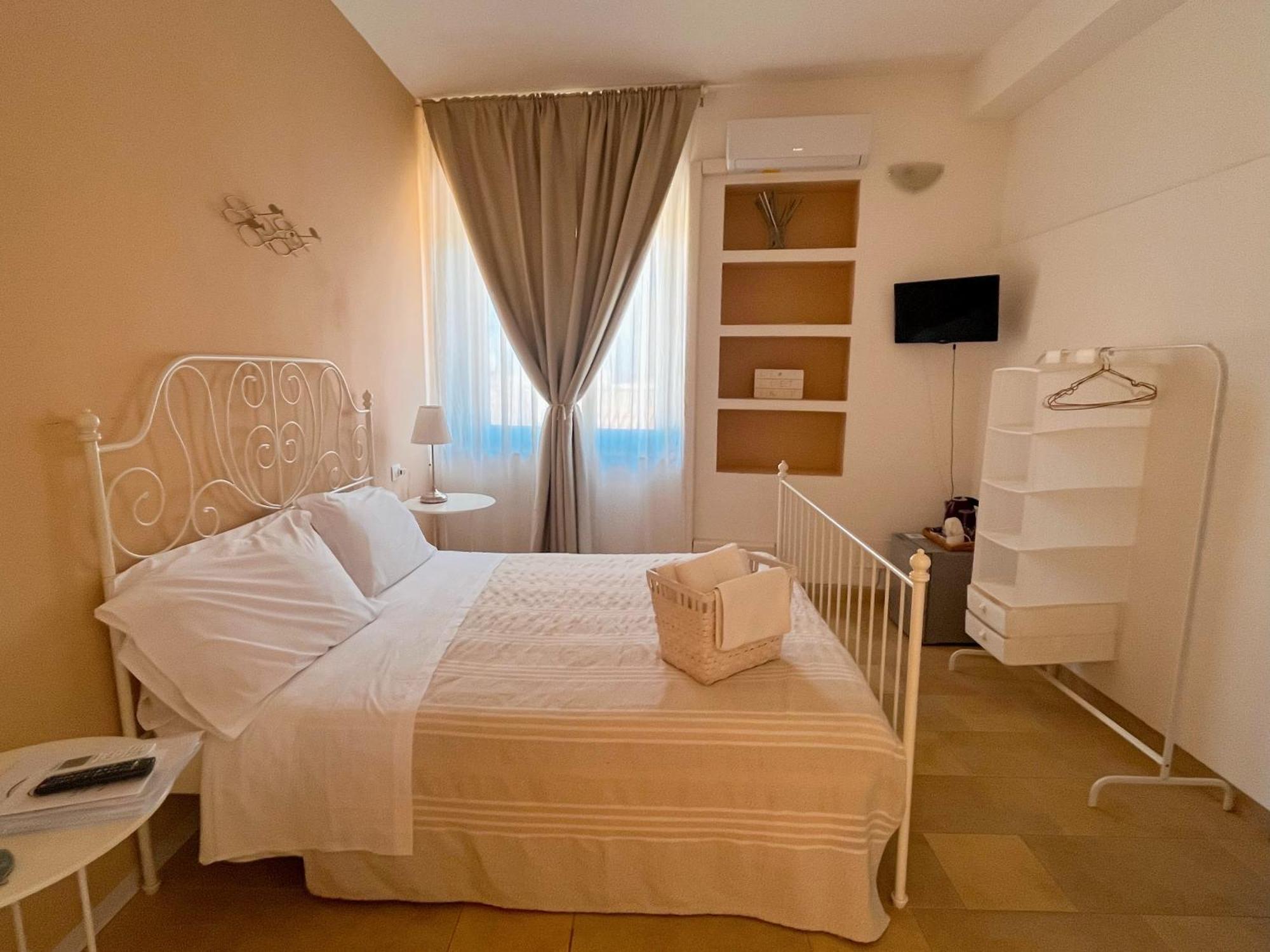 Regina Margherita B&B Marzamemi Exterior photo